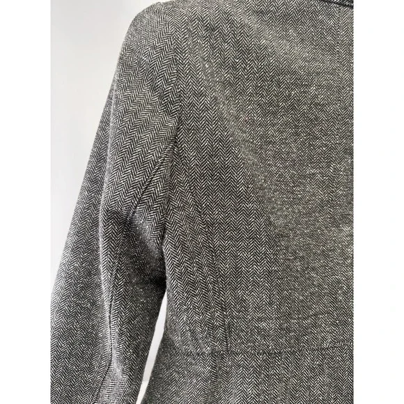 Worthington Petite Med Pleated Cropped herringbone Button jacket. Well tailored. - Picture 10 of 14